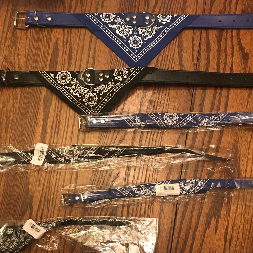 Blue or black bandana dog collars!
